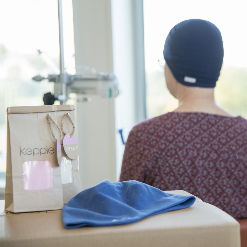Keppie slaapmutsen voor oncologie patiënten van Gelre ziekenhuizen