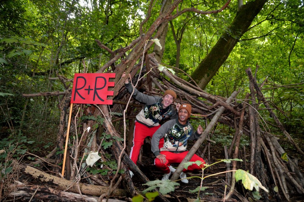 Vier met Roots de herfst op de Bosweide van Stadspark Berg & Bos