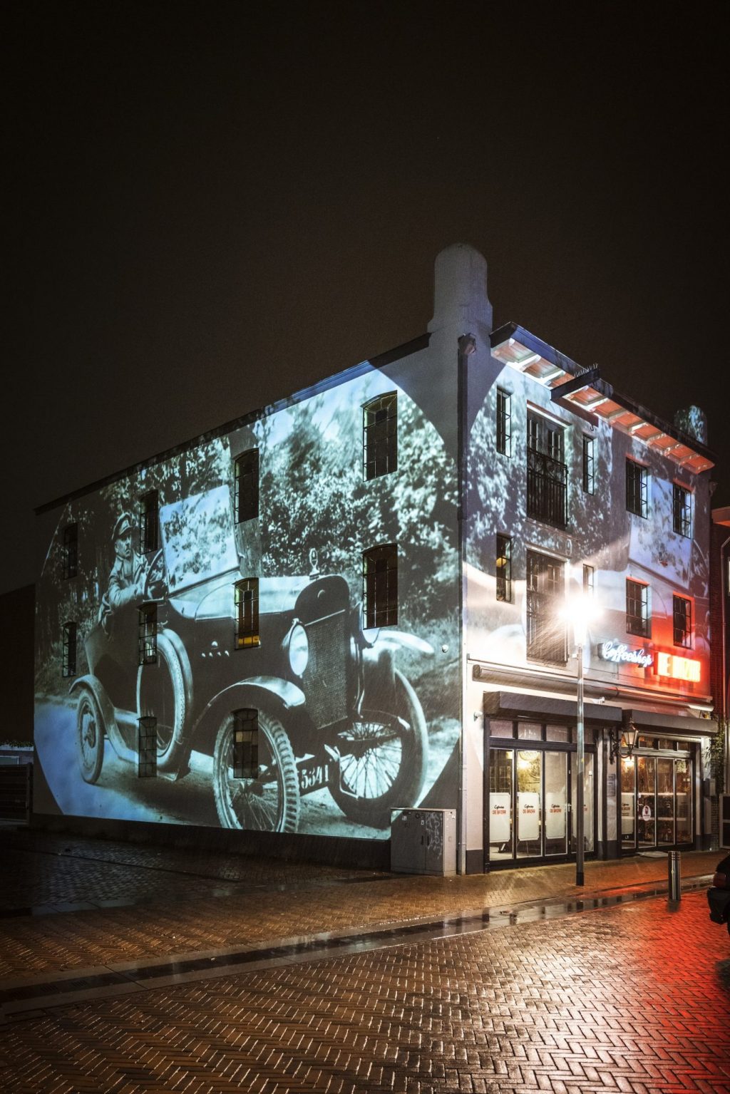 ‘Apeldoornse binnenstad in de spotlight tijdens eerste editie Wintersferen’