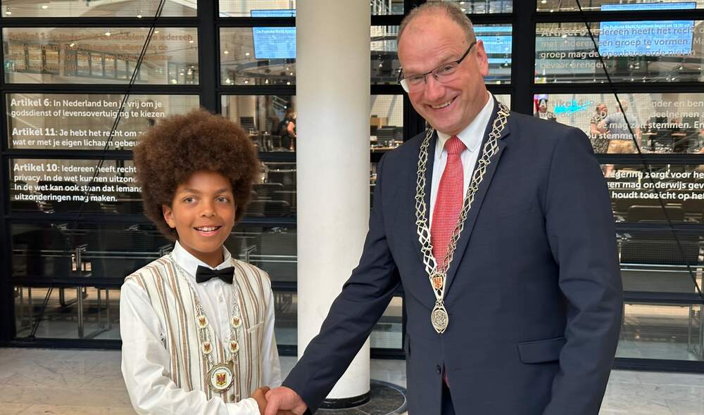 Jahnaoh is de nieuwe kinderburgemeester van Apeldoorn