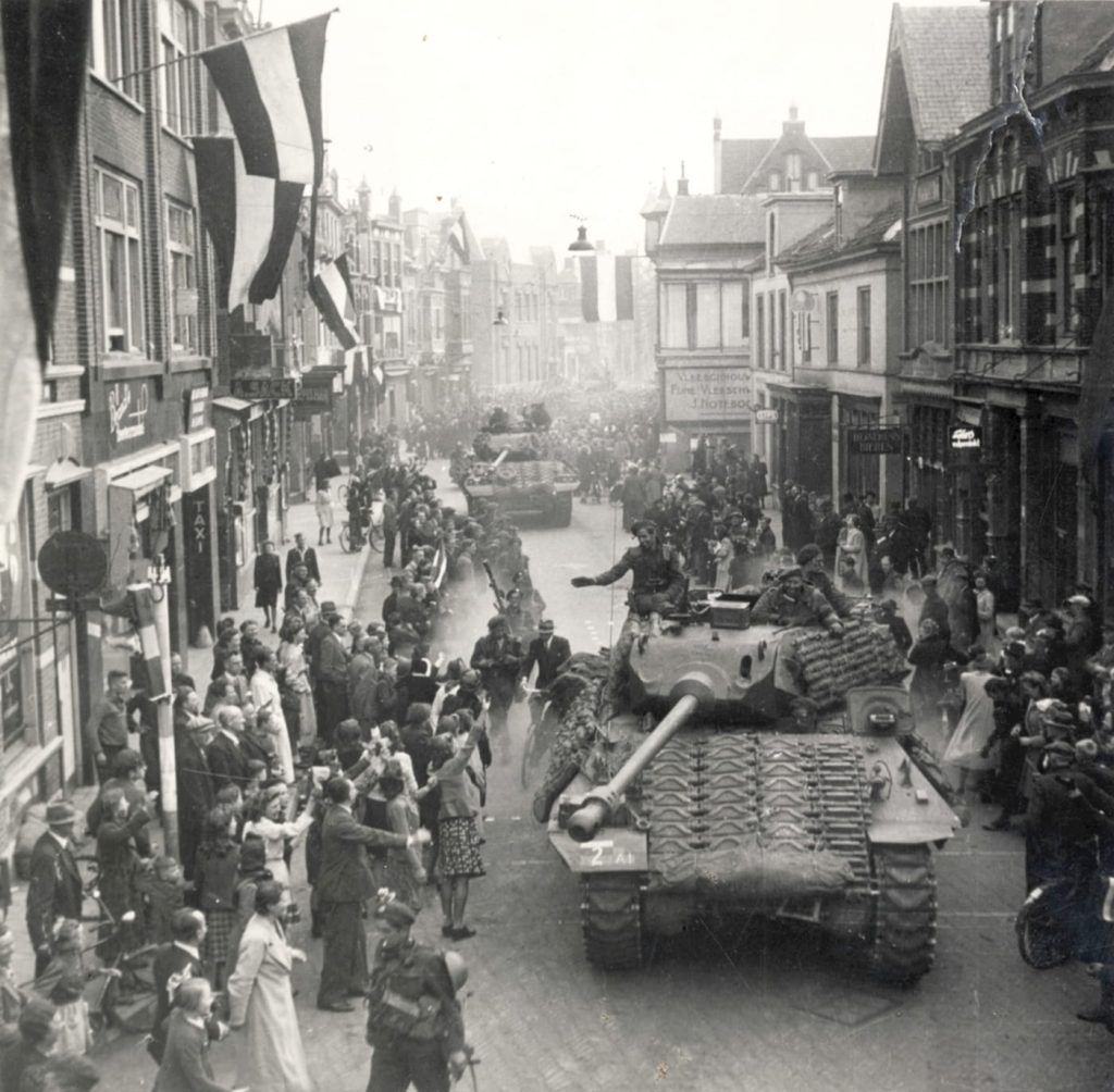Bevrijdingsbal 2025: vier 80 jaar bevrijding van Apeldoorn