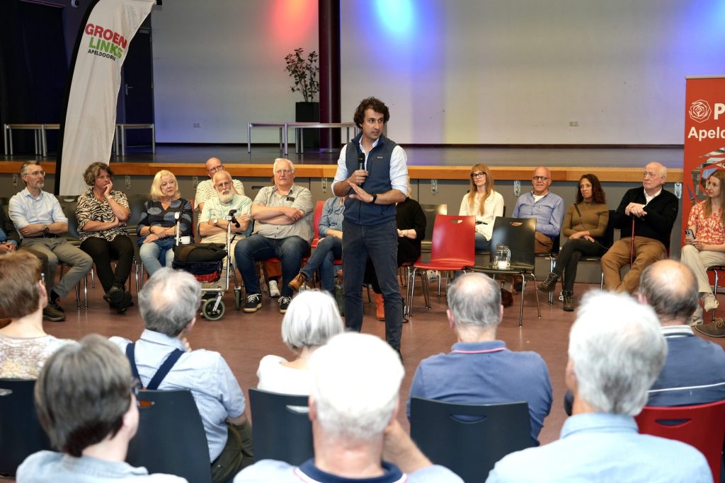 Jesse Klaver spreekt in Apeldoorn over ongelijkheid en politieke verandering